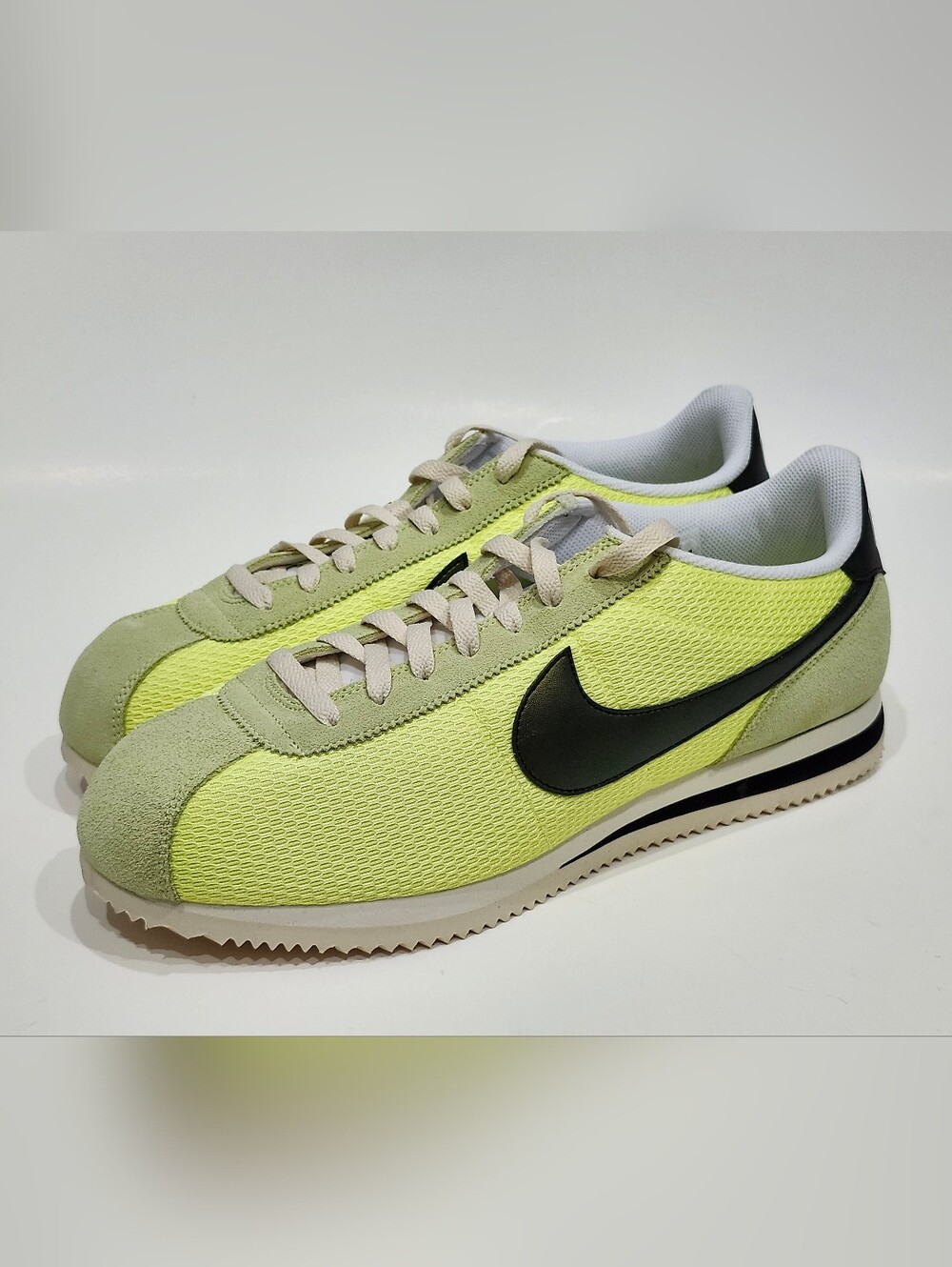 Nike Cortez Custom ID TXT Light Lemon Twist Volt Yellow Men Size 13 IB8135-736
